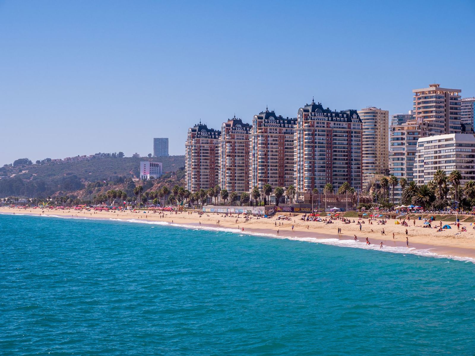 Edificios frente al mar en Reñaca, Viña del Mar